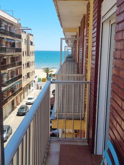 Lovely Three-Bedroom Apartment In Puerto De Sagunt Puerto de Sagunto Exterior photo